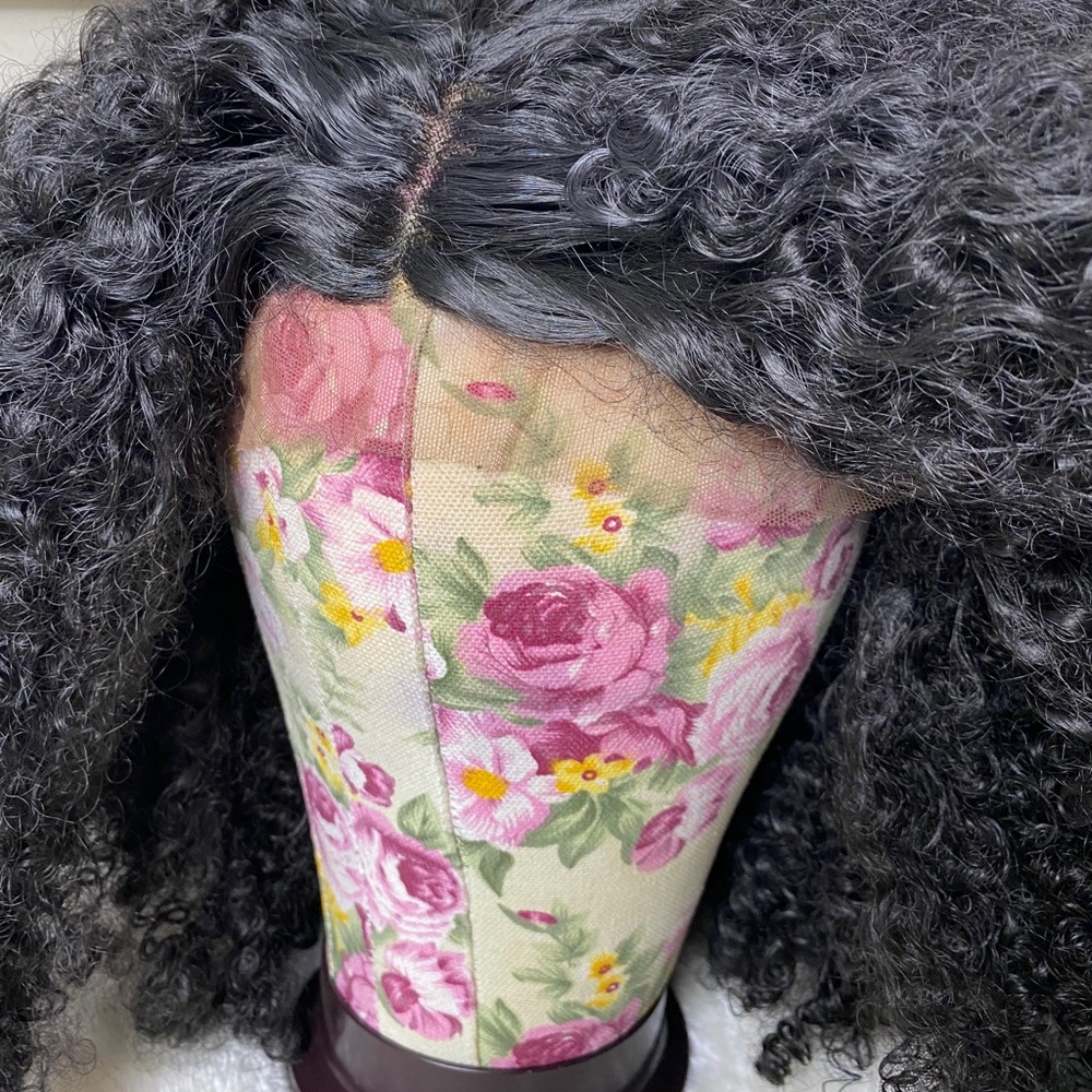 Black Afro synthetic wig - Picture 3 of 3